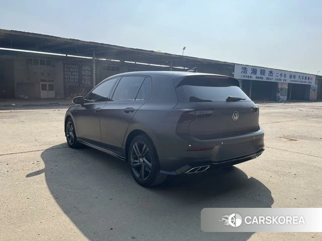 Volkswagen Golf 2024 Черный из Китая