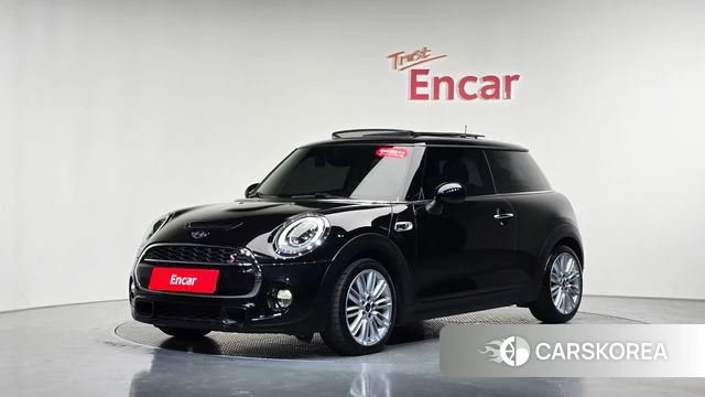 Mini Cooper S 2018 Черный из Кореи