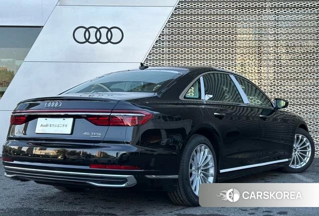 Audi A8 2025 Черный из Китая