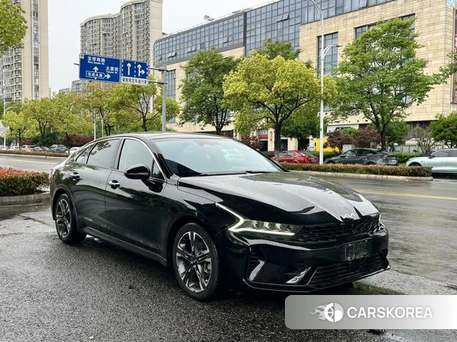 Kia K5 2021 Черный из Китая