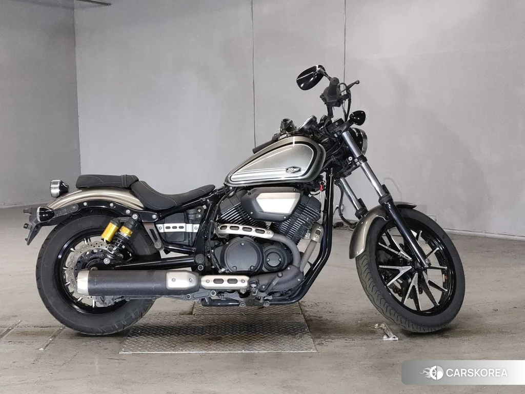Проданный Yamaha BOLT 950R 2016 из Японии, фото 2