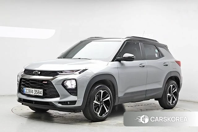 Chevrolet (GM Daewoo) Trailblazer 2022 Серебристо-серый из Кореи