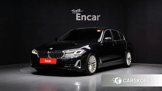 BMW 5 Series (G30) 2022 Черный из Кореи