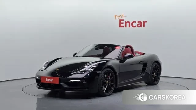Porsche 718 Boxster 2024 Черный из Кореи