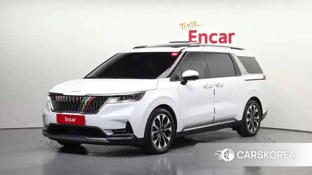 Kia Carnival 4th generation 2023 Белый из Кореи