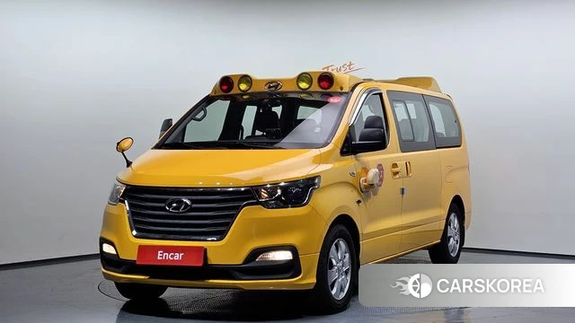 Hyundai The New Grand Starex 2019 Желтый из Кореи