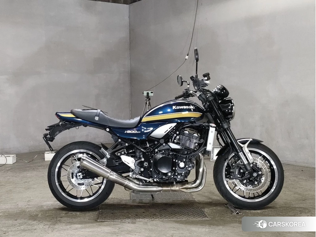 Проданный Kawasaki Z900RS 2021 из Японии