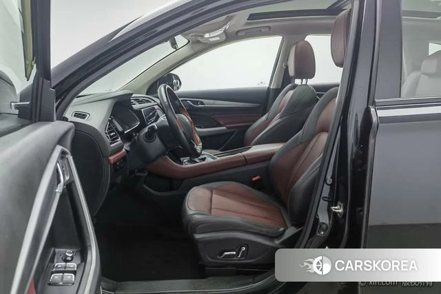 Dongfeng Fengshen AX7 2021 Черный из Китая