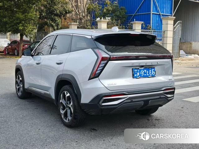 Geely Automobile Boyue L 2025 Серебристо-серый из Китая
