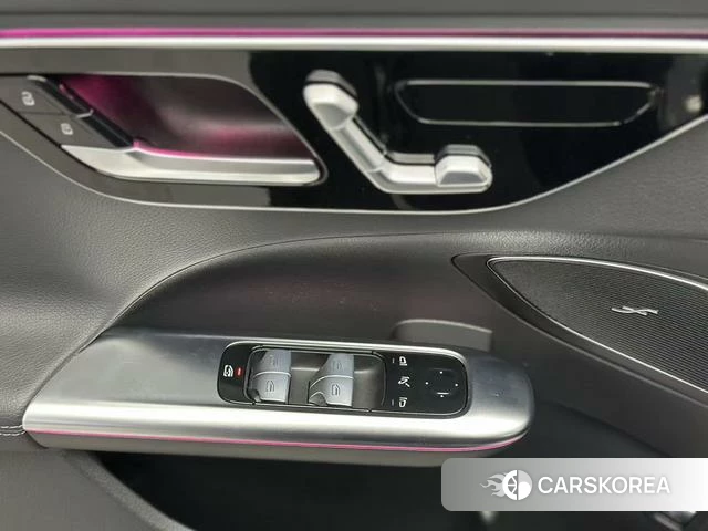 Mercedes-Benz Class C 2022 Зеленый из Китая