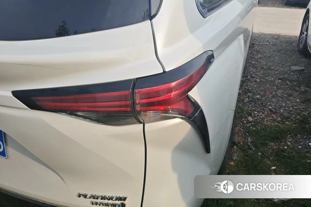 Toyota Saina 2022 Белый из Китая