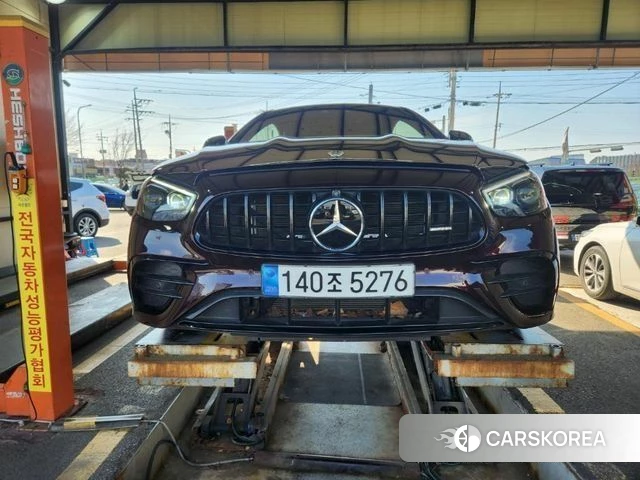 Mercedes-Benz E-Class W213 2022 Красный из Кореи