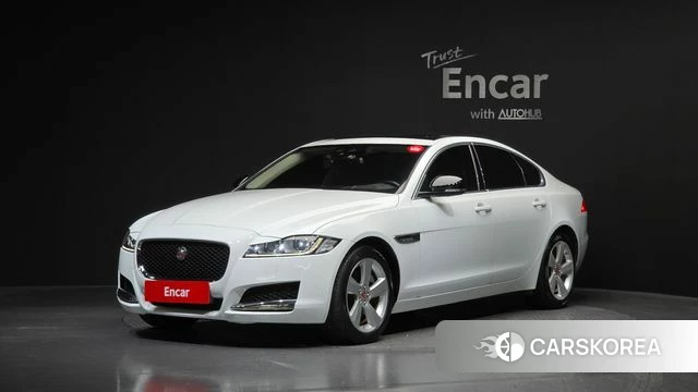 Jaguar XF (X260) 2018 Белый из Кореи