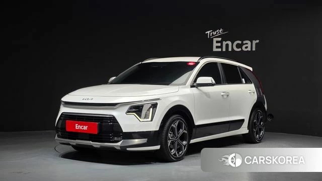 Kia Di Ol Nu Niro 2022 Белый из Кореи