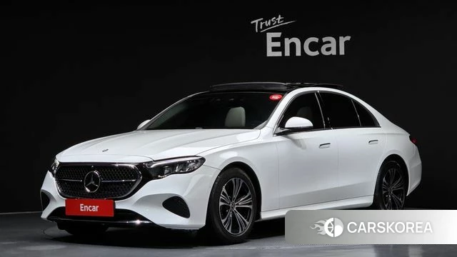 Mercedes-Benz E-Class W214 2025 Белый из Кореи
