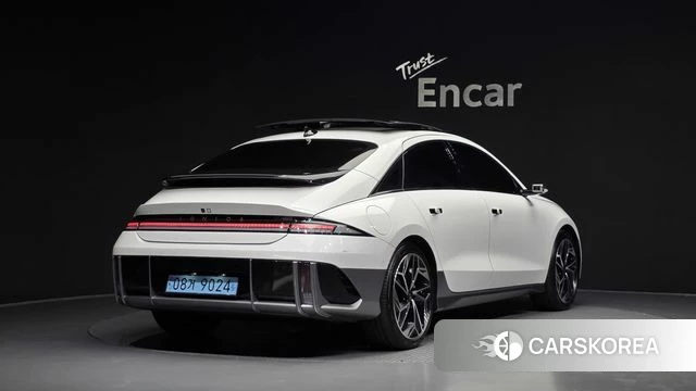 Hyundai Ionic 6 2022 Белый из Кореи
