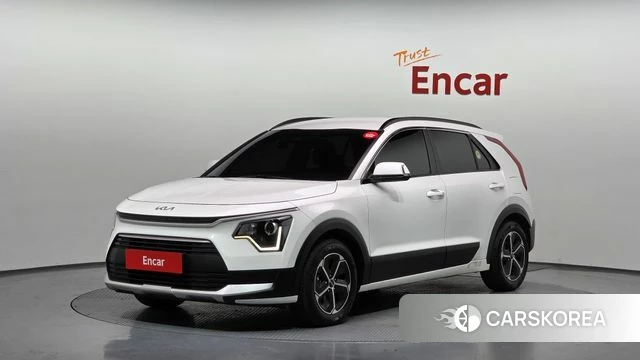 Kia Di Ol Nu Niro 2022 Белый из Кореи