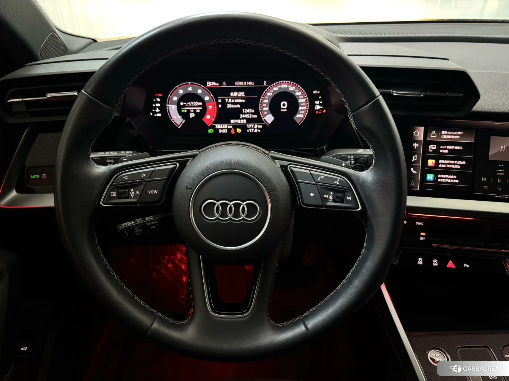 Audi A3 2023 Темно-серый из Китая