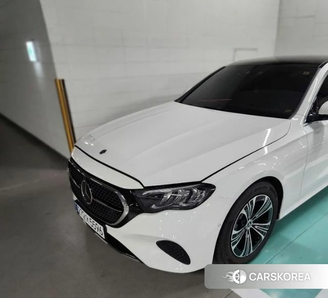 Mercedes-Benz E-Class W214 2025 Белый из Кореи
