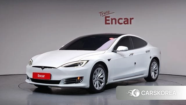 Tesla Model S 2020 Белый из Кореи