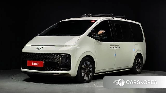 Hyundai Staria 2021 Белый из Кореи