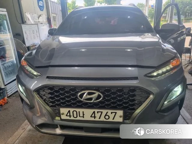 Hyundai Kona 2018 Серебристо-серый из Кореи
