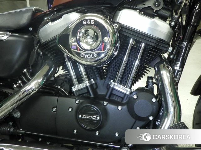 Engine photo