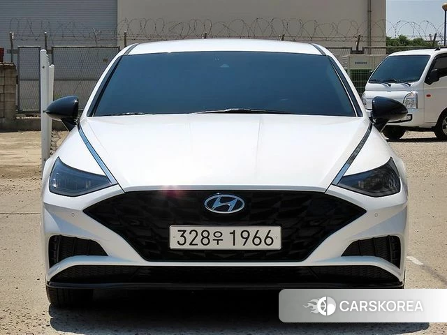 Hyundai Sonata (DN8) 2022 Белый из Кореи
