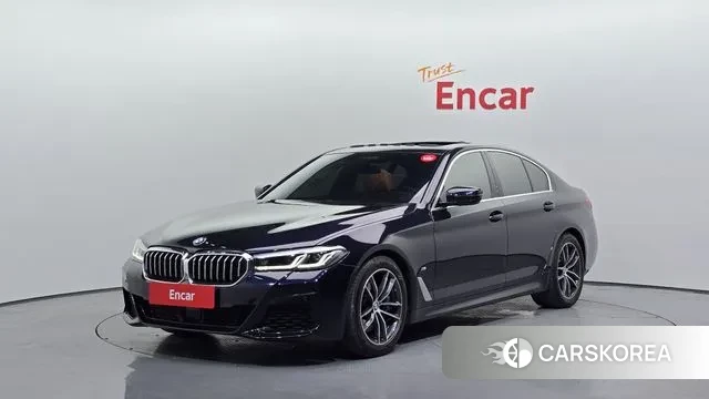 BMW 5 Series (G30) 2022 Черный из Кореи