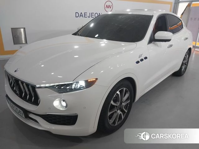 Maserati Levante 2022 Белый из Кореи