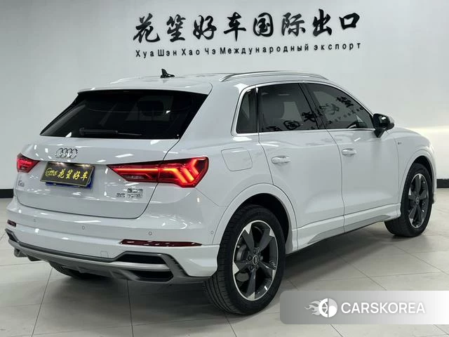 Audi Q3 2022 Белый из Китая