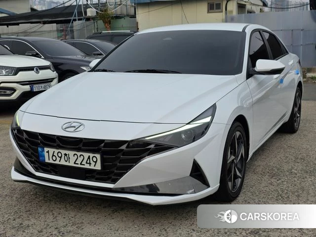 Hyundai Avante (CN7) 2022 Белый из Кореи