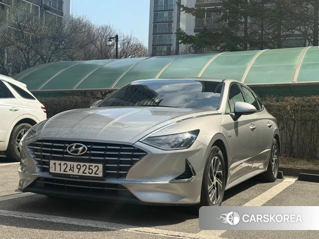 Hyundai Sonata Hybrid (DN8) 2020 Серебряный из Кореи