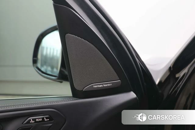 BMW X7 2021 Черный из Китая