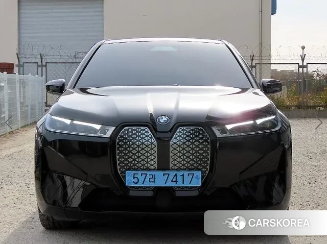 BMW iX 2023 Черный из Кореи