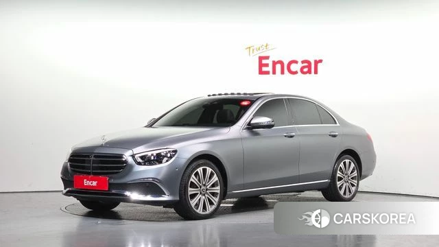 Mercedes-Benz E-Class W213 2022 Серый из Кореи