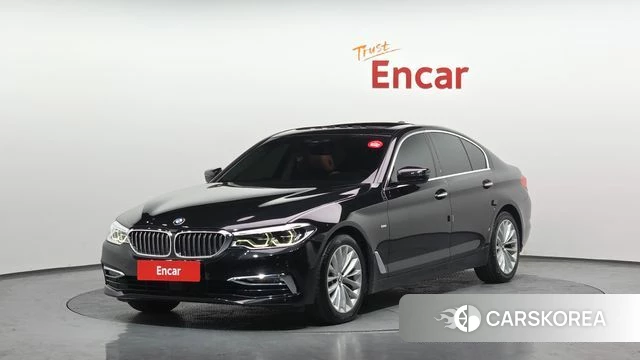 BMW 5 Series (G30) 2018 Черный из Кореи