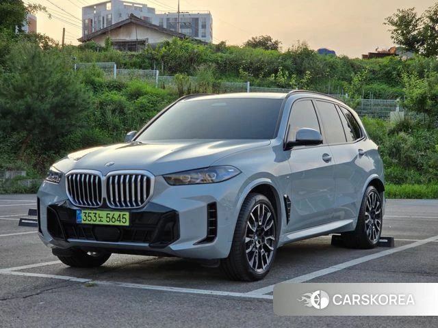 BMW X5 (G05) 2025 Цвет галактики из Кореи