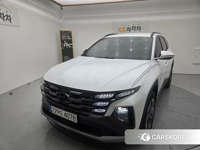 Hyundai The New Tucson Hybrid (NX4) 2025 Белый из Кореи