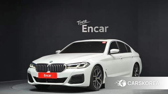 BMW 5 Series (G30) 2023 Белый из Кореи