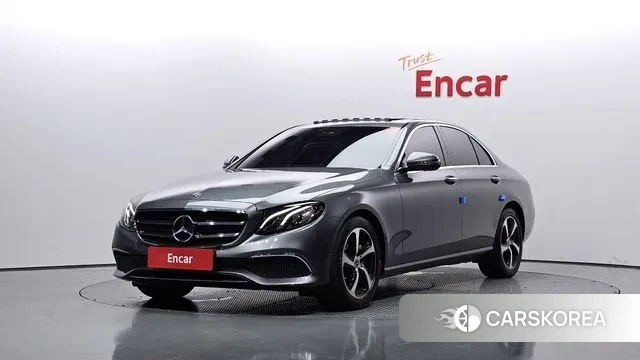 Mercedes-Benz E-Class W213 2020 Серый из Кореи