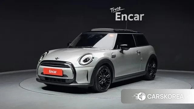 Mini Cooper 2023 Серебристо-серый из Кореи