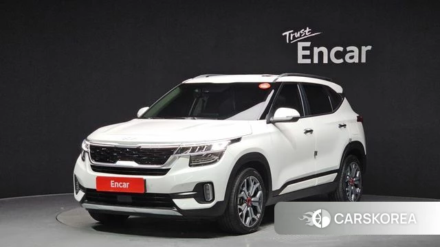 Kia Seltos 2022 Белый из Кореи