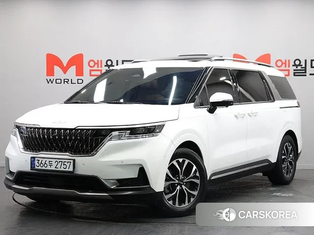 Kia Carnival 4th generation 2023 Белый из Кореи