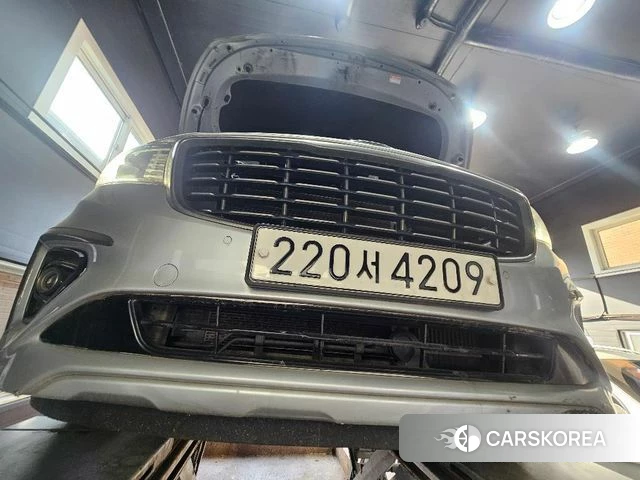 Kia The New Carnival 2018 Серебряный из Кореи