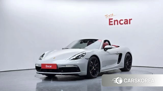 Porsche 718 Boxster 2022 Серебристо-серый из Кореи