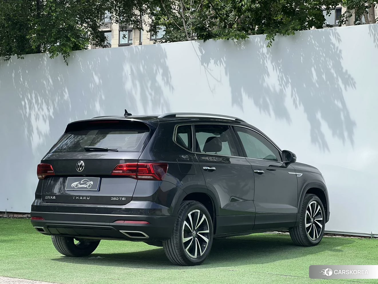 Volkswagen Tharu 2020 Темно-серый из Китая