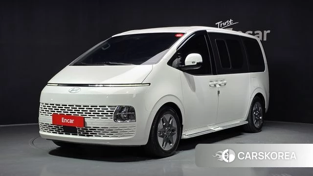Hyundai Staria 2025 Белый из Кореи