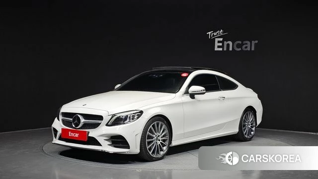 Mercedes-Benz C-Class W205 2023 Белый из Кореи