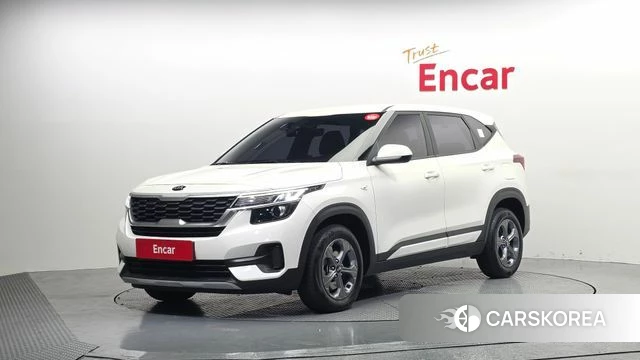 Kia Seltos 2021 Белый из Кореи